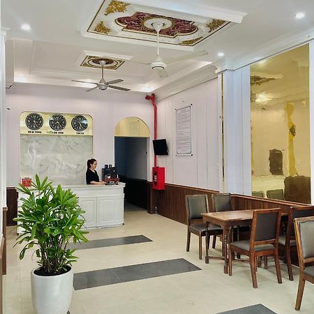 Amy Hotel Hue Luaran gambar